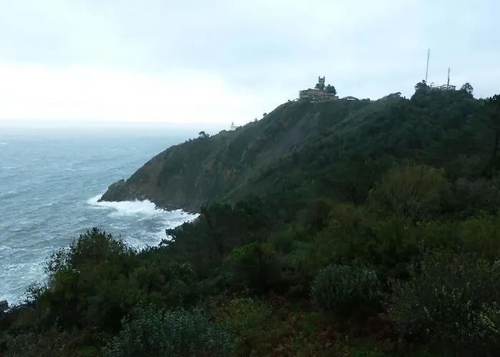 乐库埃德酒店 2*